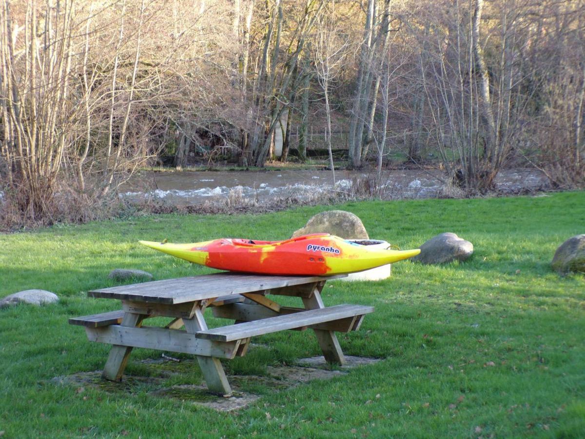 Gite "La Meluzine" Au Bord De La Riviere, Avallon, Vezelay, Morvan Magny  Exteriér fotografie