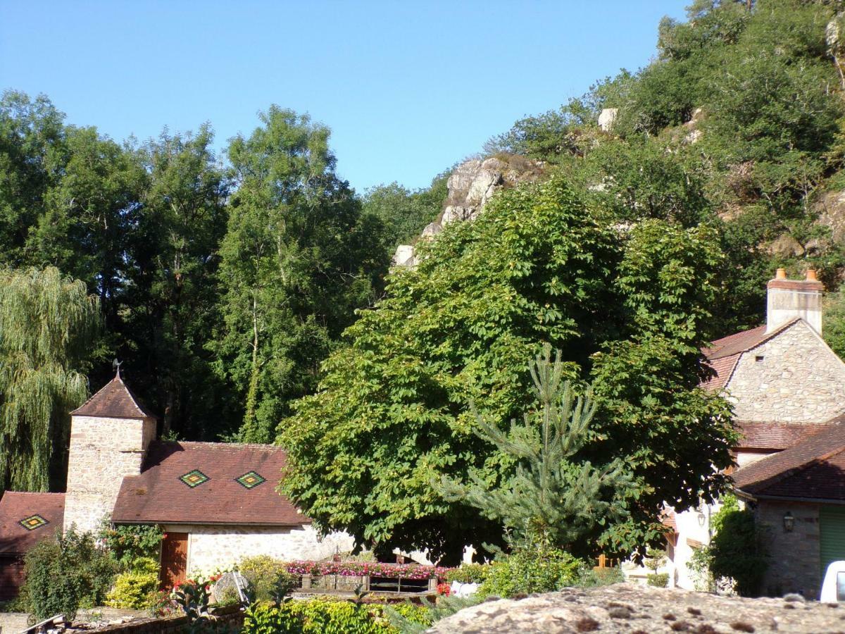 Gite "La Meluzine" Au Bord De La Riviere, Avallon, Vezelay, Morvan Magny  Exteriér fotografie